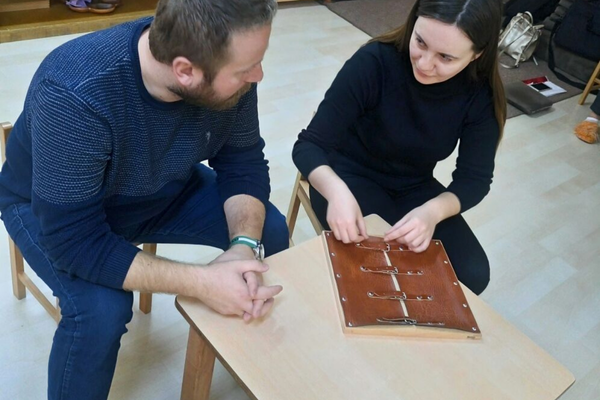 Montessori Derneği resimler Montessori Eğitmen Eğitimi