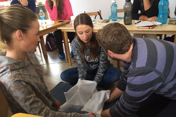 Montessori Derneği resimler Montessori Eğitmen Eğitimi