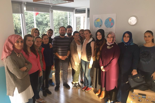 Montessori Derneği resimler Montessori Eğitmen Eğitimi